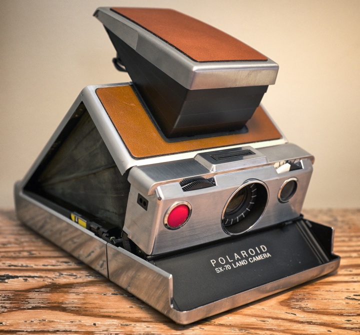 Profile of the SX-70. Incredible engineering with precise mechanisms.